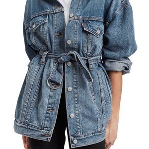 Levi's Jackets & Coats - Levi’s Belted Trucker Jacket Levi's Jackets & Coats - Levi’s Belted Trucker Jacket